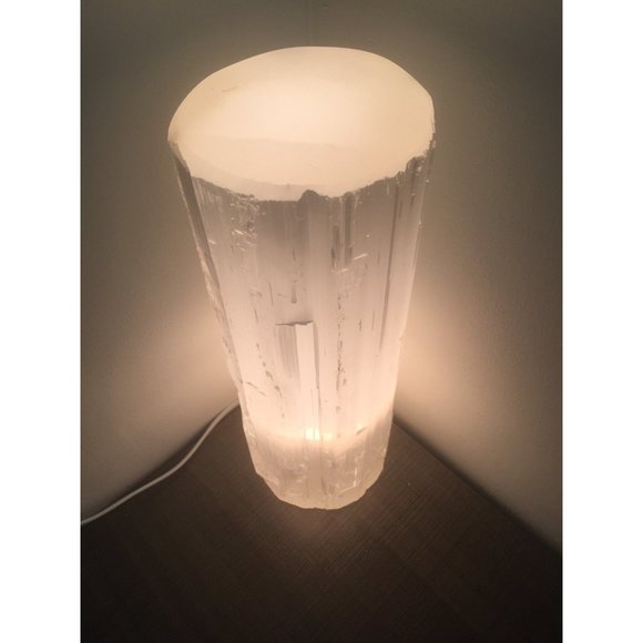 Selenite Flat Top Lamp - Picture 6 of 6